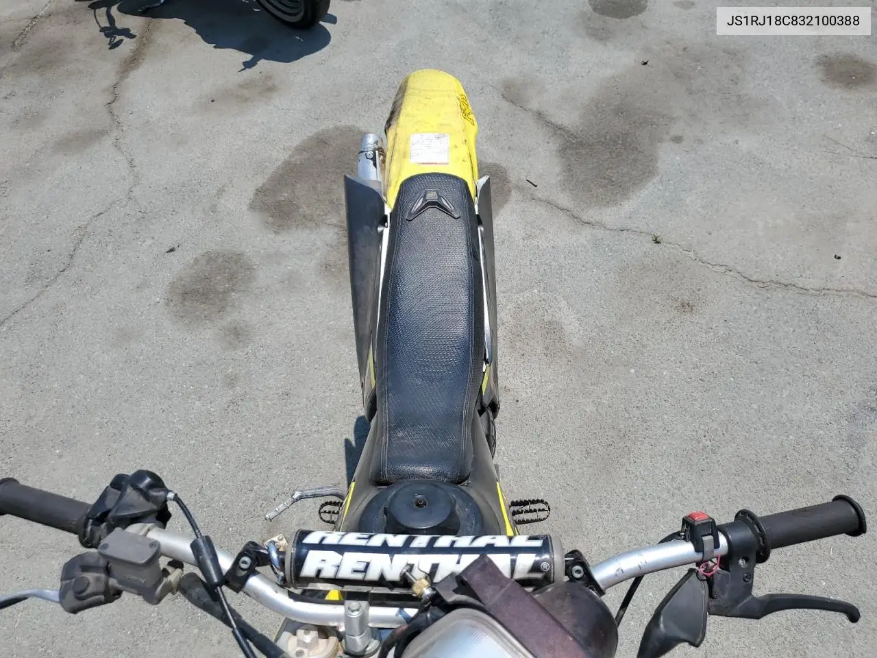 2003 Suzuki Rm250 VIN: JS1RJ18C832100388 Lot: 62723045