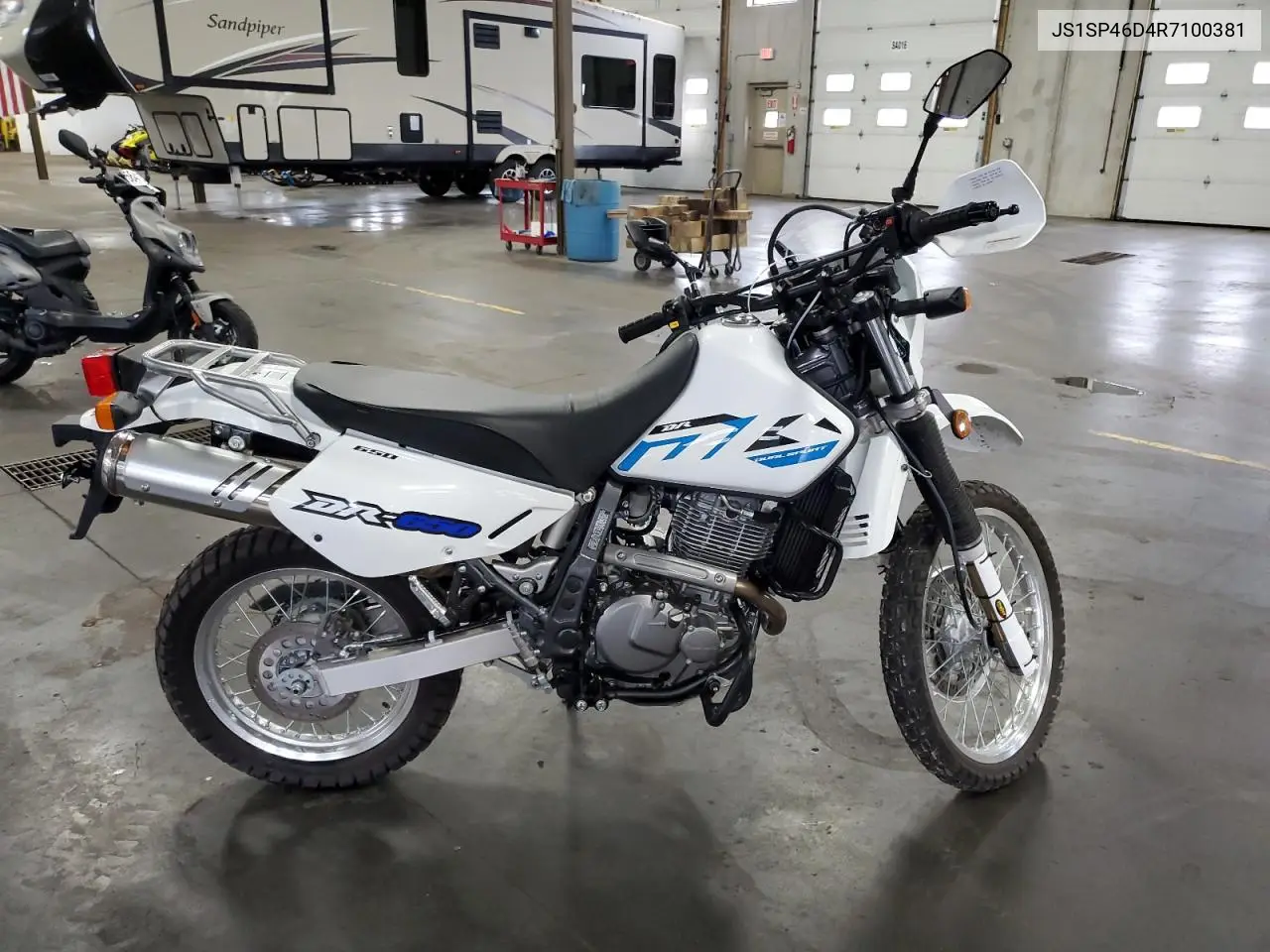 2024 Suzuki Dr650 Se VIN: JS1SP46D4R7100381 Lot: 58032595