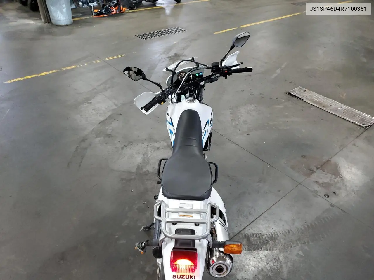 2024 Suzuki Dr650 Se VIN: JS1SP46D4R7100381 Lot: 58032595