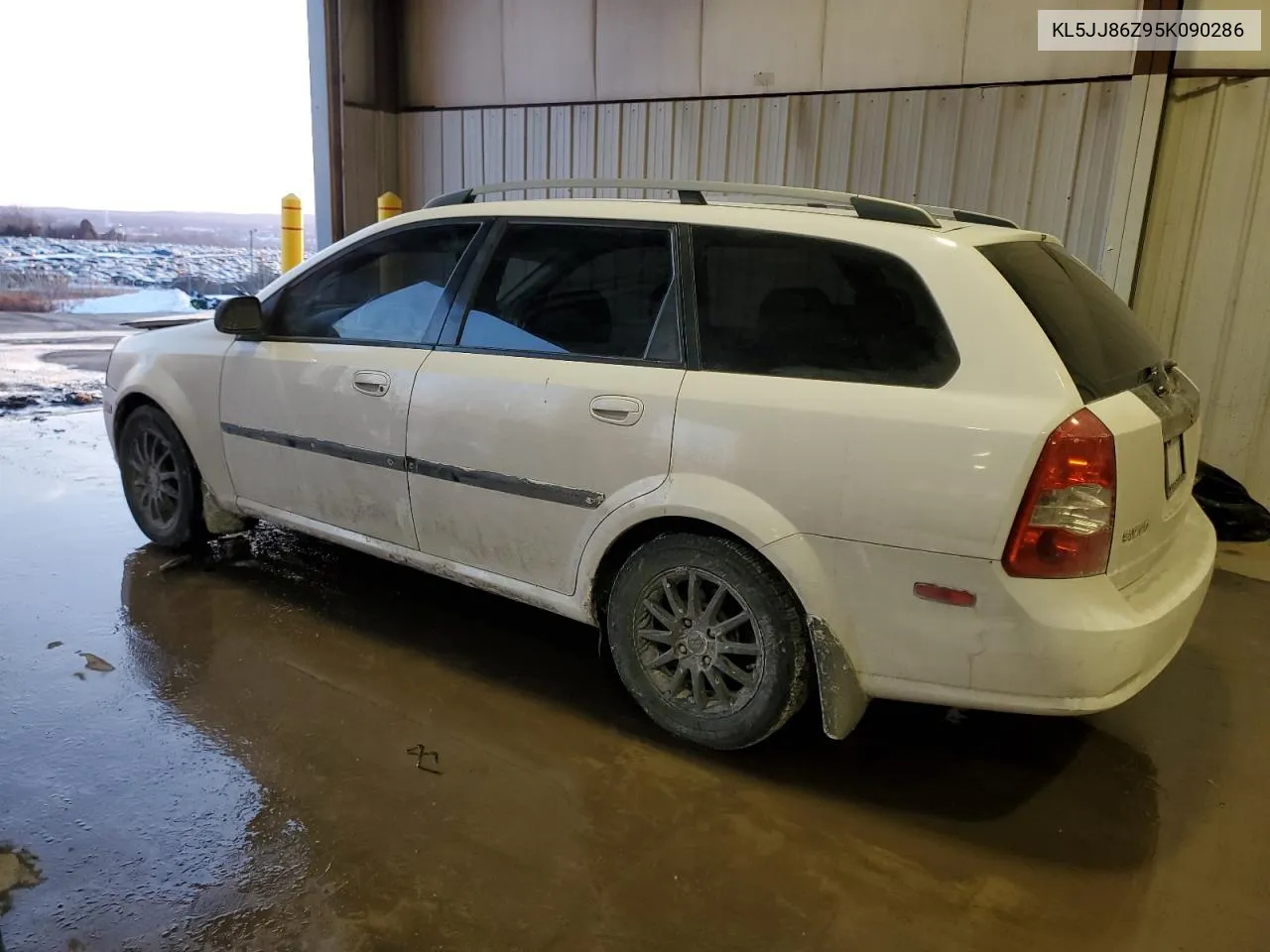 2005 Suzuki Forenza Lx VIN: KL5JJ86Z95K090286 Lot: 41743805