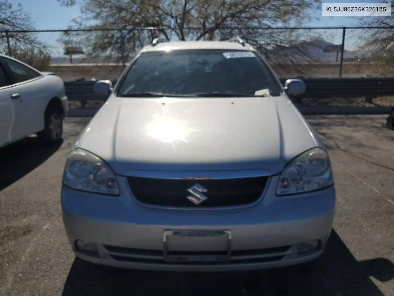 2006 Suzuki Forenza Premium VIN: KL5JJ86Z36K326125 Lot: 46672275