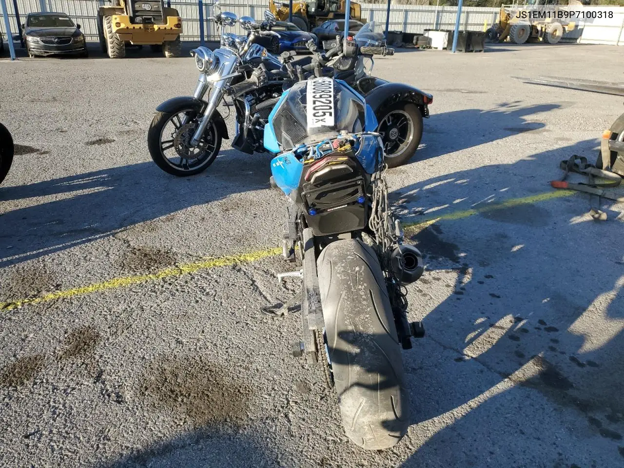 2023 Suzuki Gsx800 R VIN: JS1EM11B9P7100318 Lot: 58089205