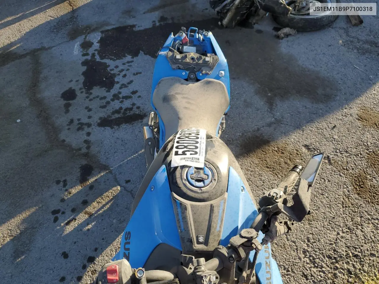 2023 Suzuki Gsx800 R VIN: JS1EM11B9P7100318 Lot: 58089205
