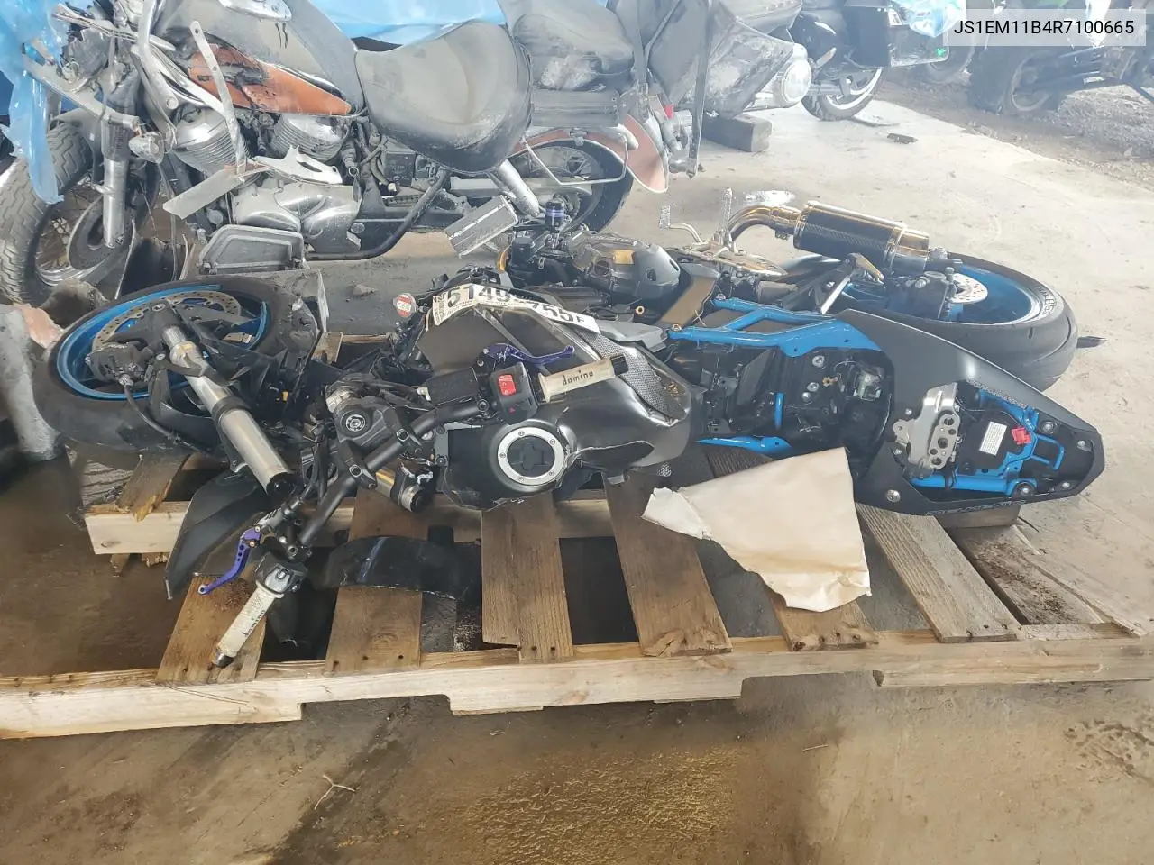 2024 Suzuki Gsx800 R VIN: JS1EM11B4R7100665 Lot: 51499755