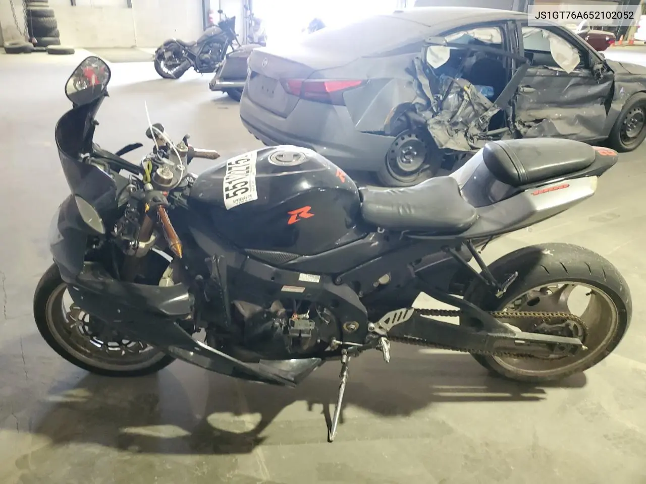 2005 Suzuki Gsx-R1000 VIN: JS1GT76A652102052 Lot: 55152275
