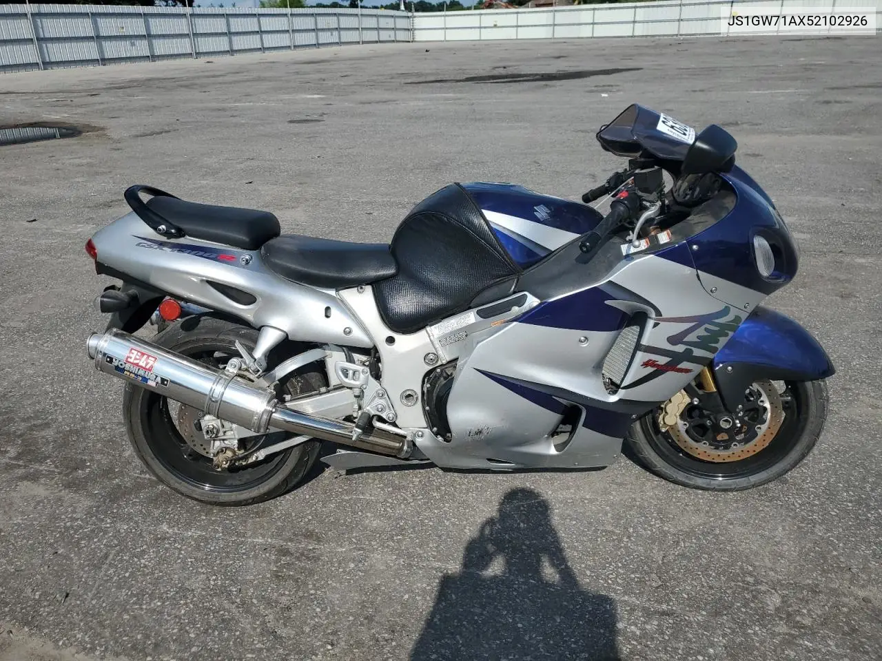 2005 Suzuki Gsx1300 Rk5 VIN: JS1GW71AX52102926 Lot: 63683295