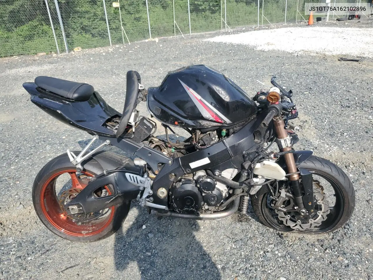 2006 Suzuki Gsx-R1000 VIN: JS1GT76A162102896 Lot: 62316395