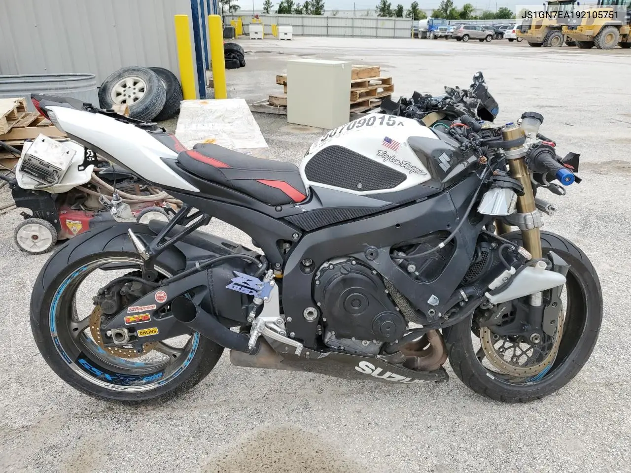 2009 Suzuki Gsx-R600 VIN: JS1GN7EA192105751 Lot: 50709015