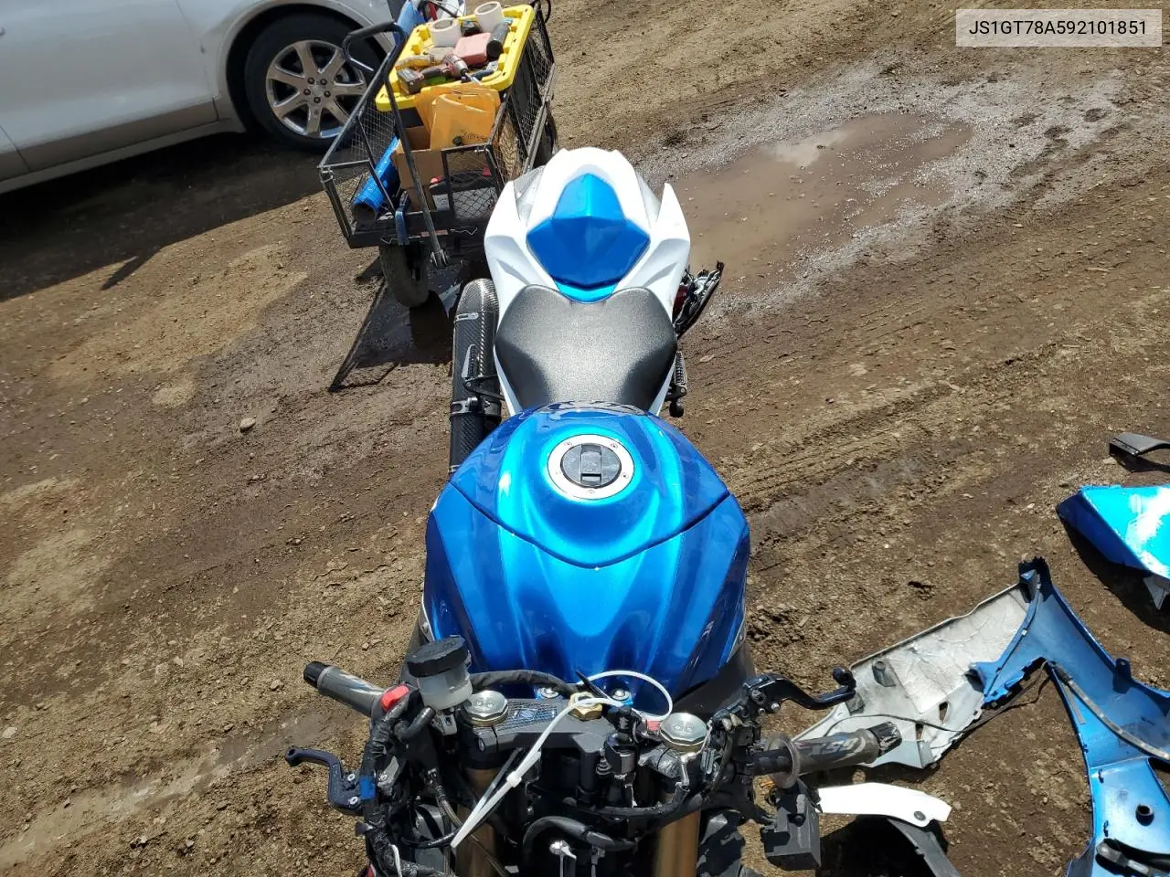 2009 Suzuki Gsx-R1000 VIN: JS1GT78A592101851 Lot: 55519175