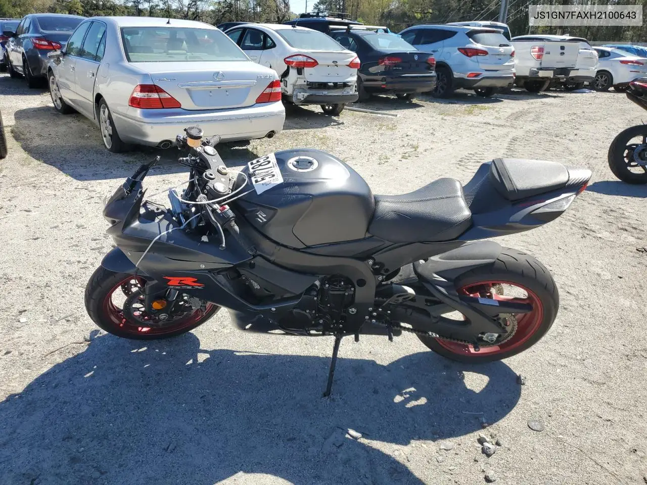 2017 Suzuki Gsx-R600 VIN: JS1GN7FAXH2100643 Lot: 50178595
