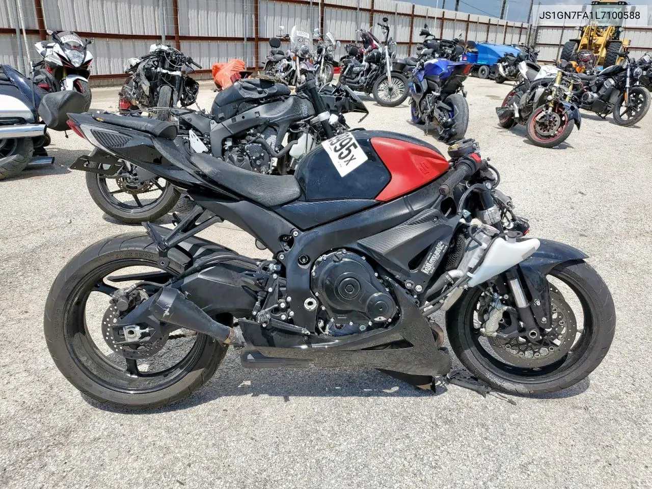 2020 Suzuki Gsx-R600 VIN: JS1GN7FA1L7100588 Lot: 62489995