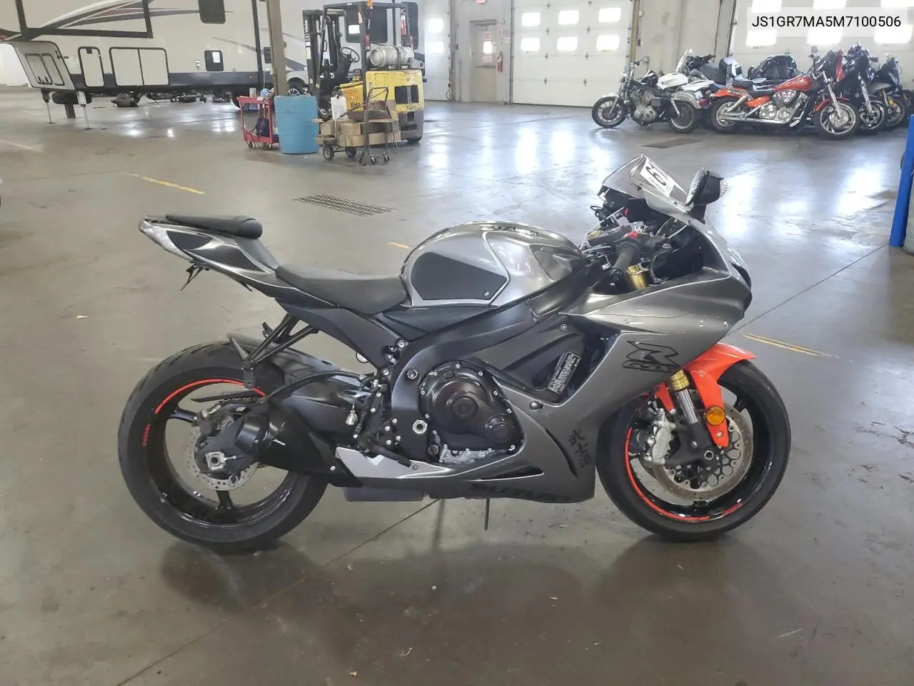 2021 Suzuki Gsx-R750 VIN: JS1GR7MA5M7100506 Lot: 61843175