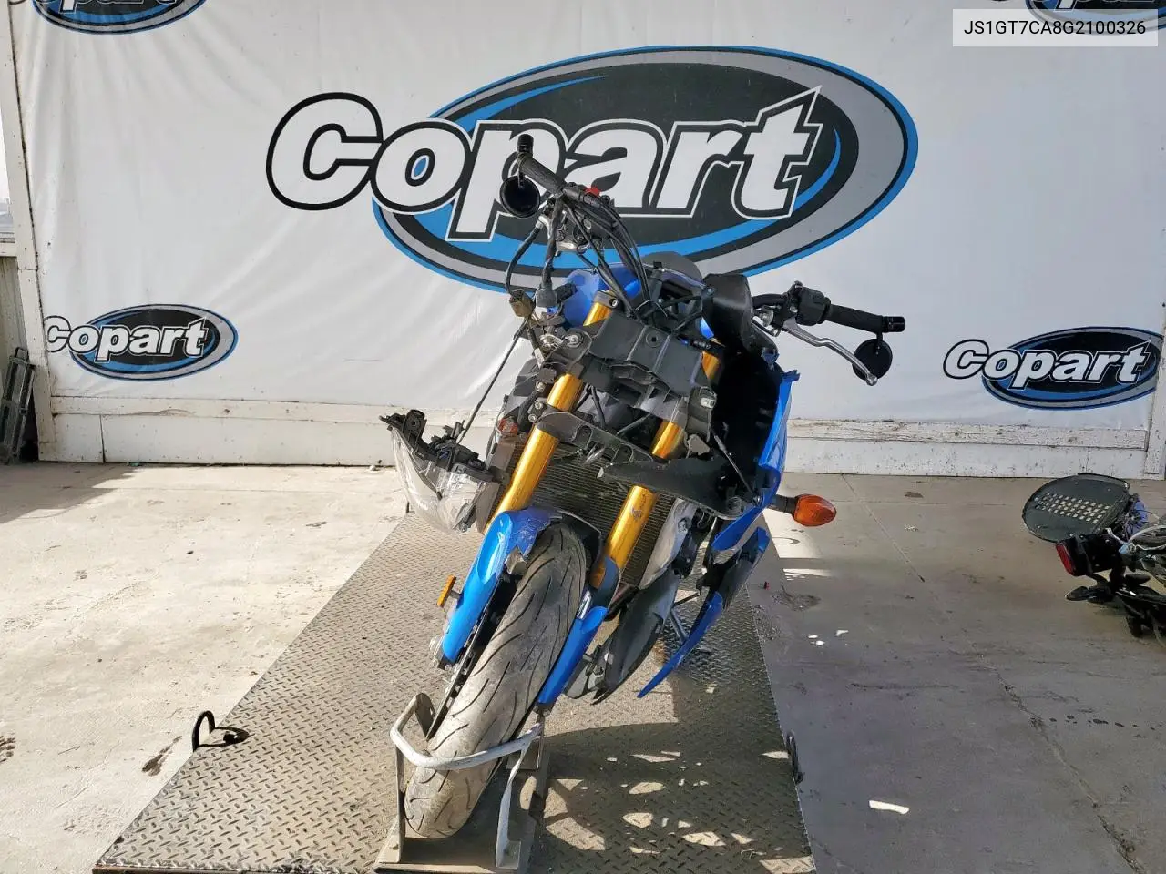 2016 Suzuki Gsx-S1000F VIN: JS1GT7CA8G2100326 Lot: 57000405