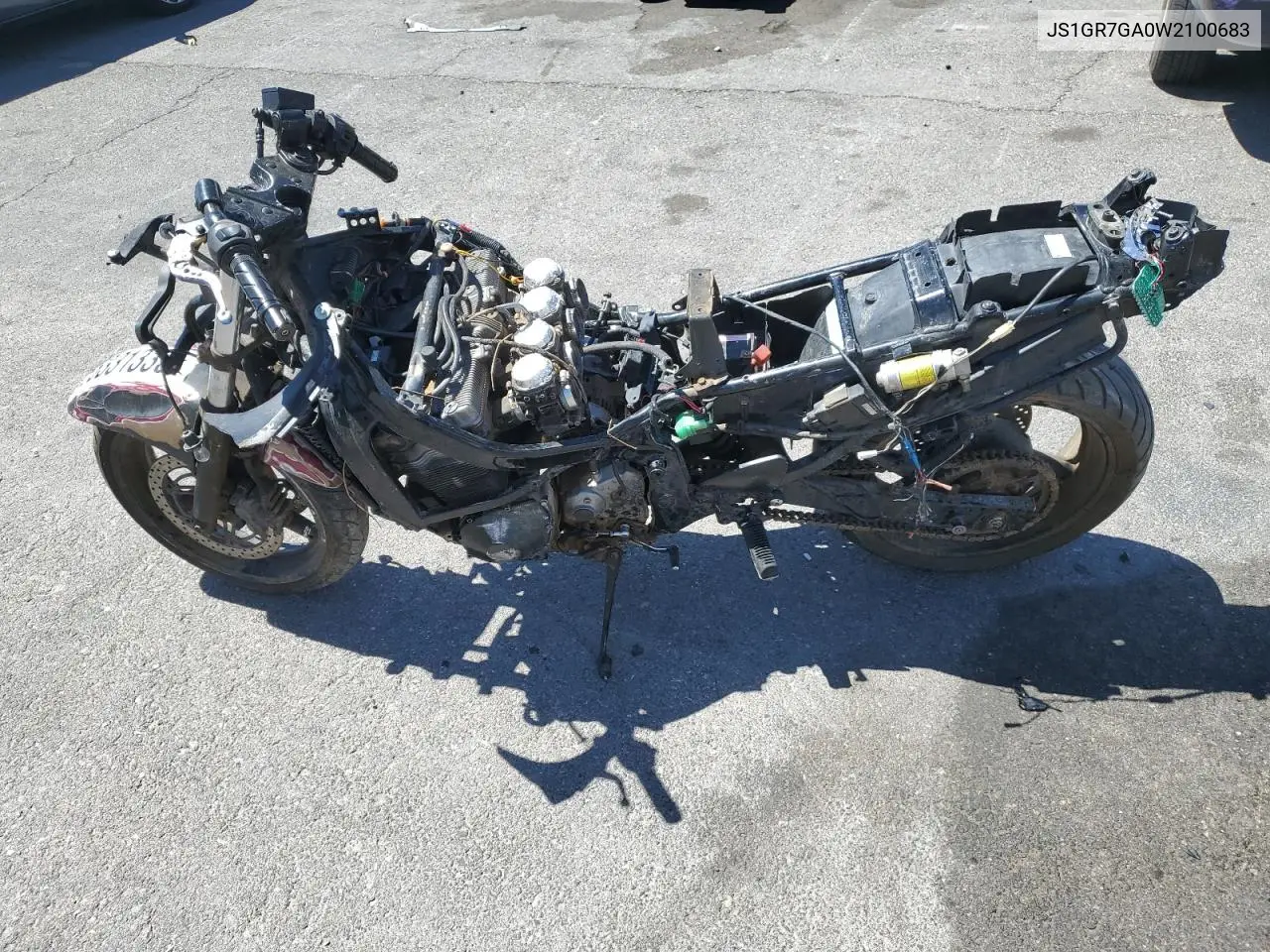 1998 Suzuki Gsx750 F VIN: JS1GR7GA0W2100683 Lot: 56331335