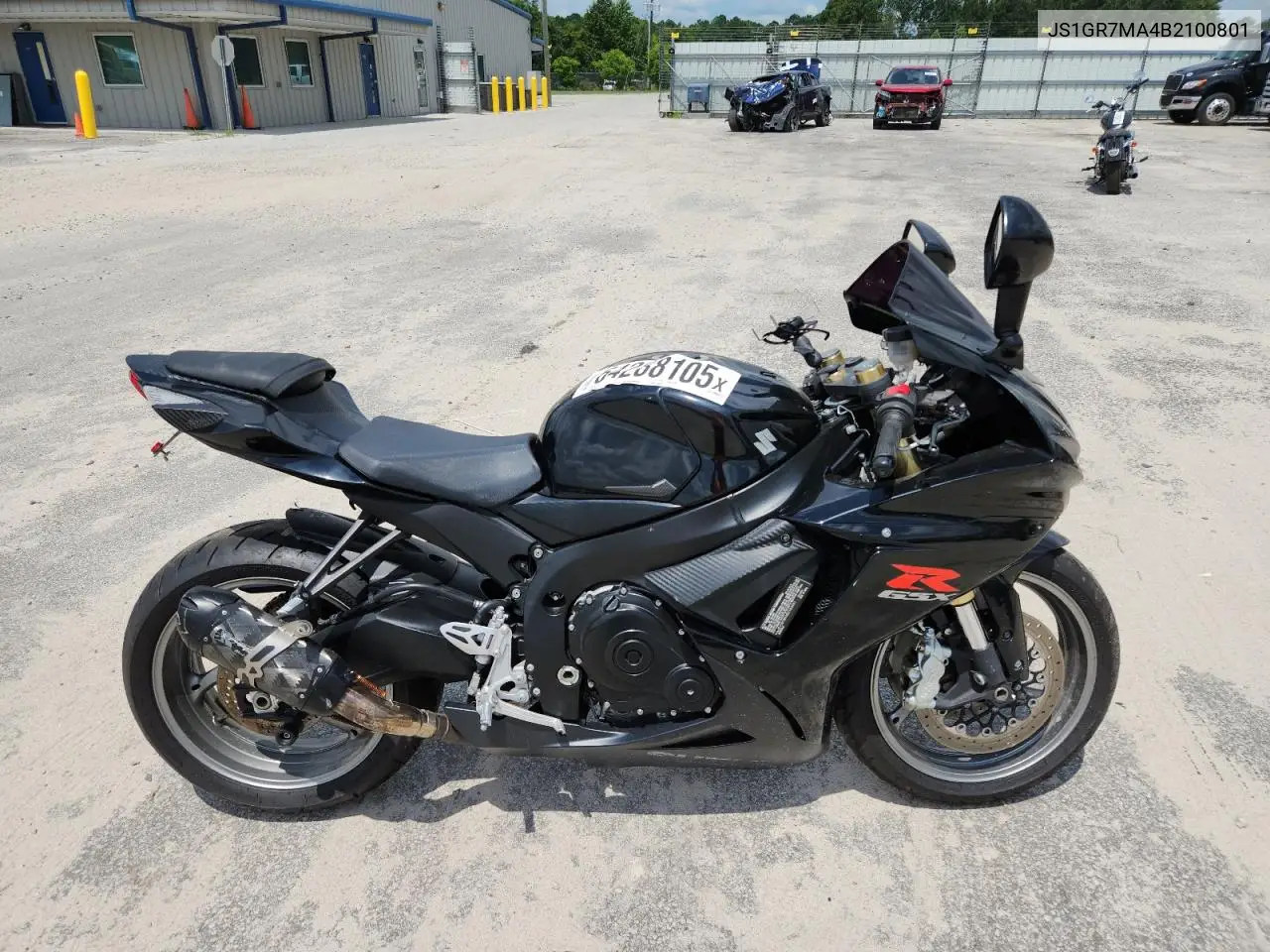 2011 Suzuki Gsx750 VIN: JS1GR7MA4B2100801 Lot: 64288105