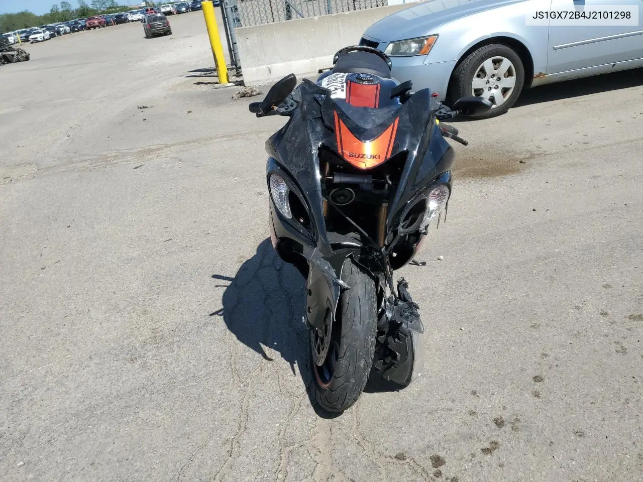 2018 Suzuki Gsx1300 Ra VIN: JS1GX72B4J2101298 Lot: 57506075