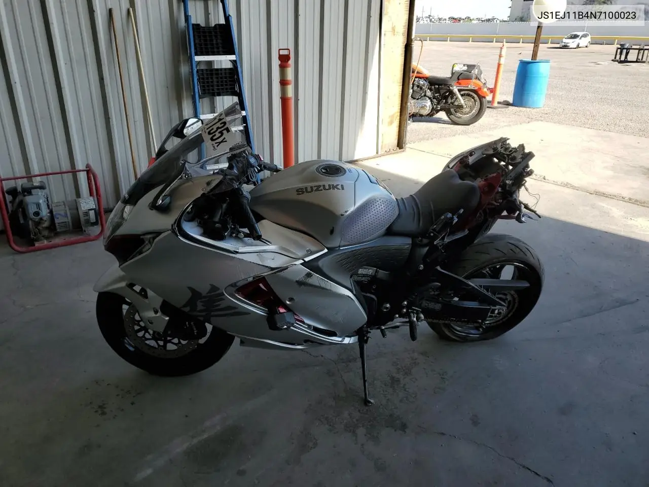 2022 Suzuki Gsx1300 Rr VIN: JS1EJ11B4N7100023 Lot: 64606135