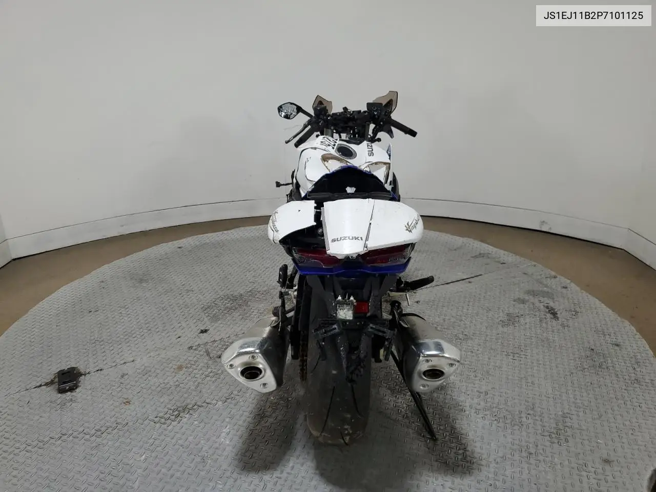 2023 Suzuki Gsx1300 Rr VIN: JS1EJ11B2P7101125 Lot: 55327275