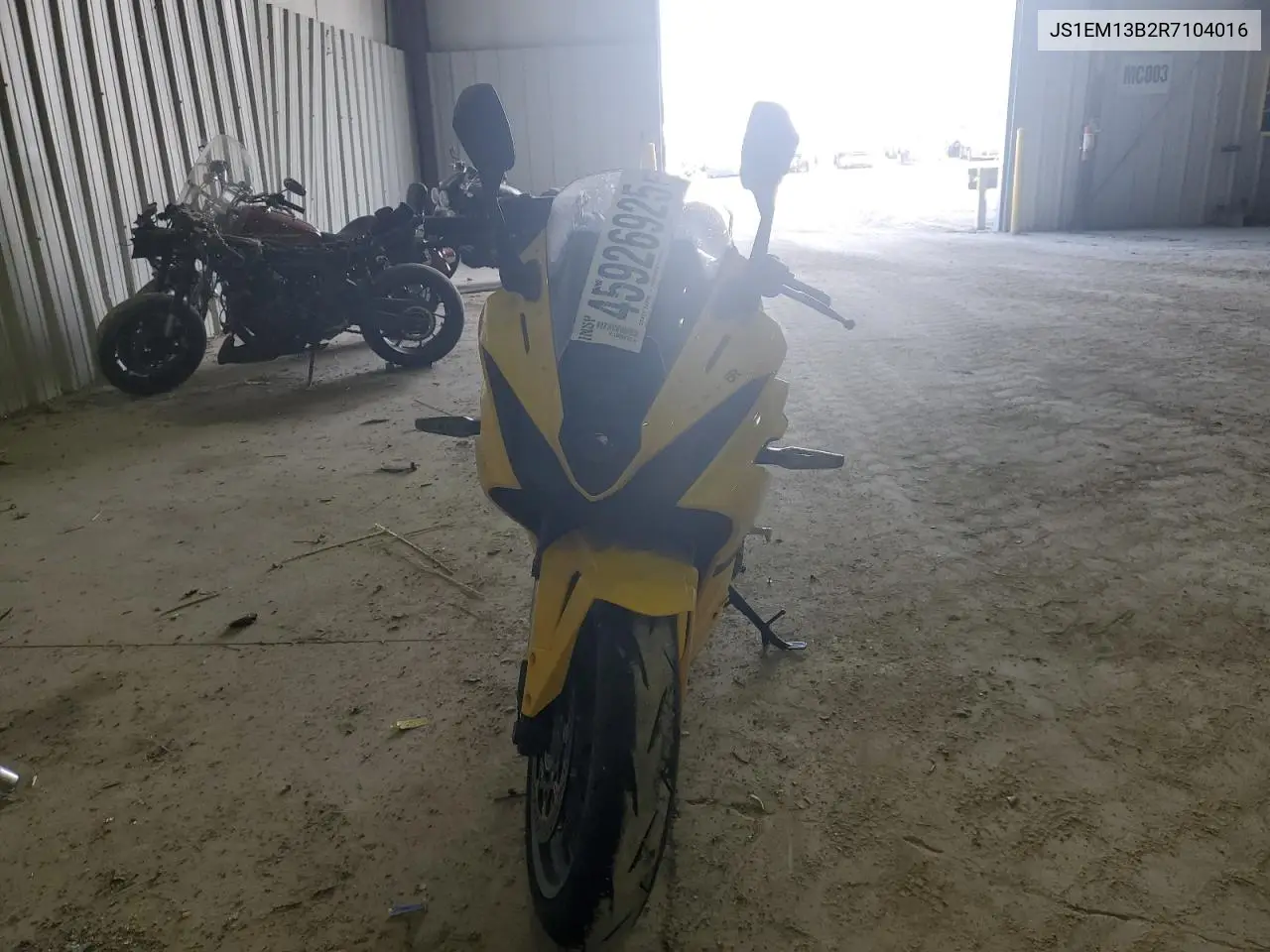 2024 Suzuki Gsx800 F VIN: JS1EM13B2R7104016 Lot: 45926925