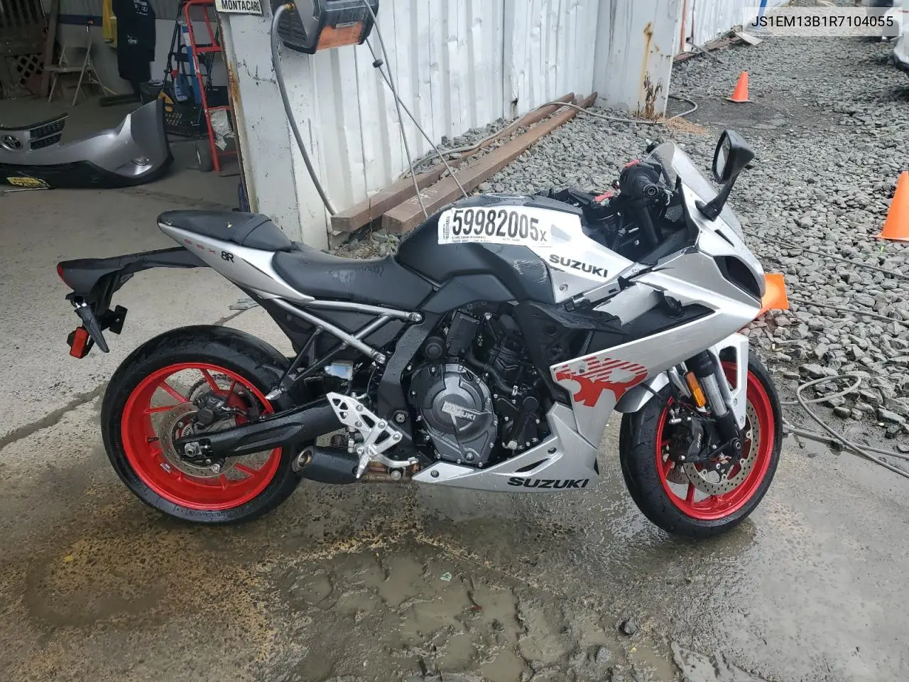 2024 Suzuki Gsx800 F VIN: JS1EM13B1R7104055 Lot: 59982005