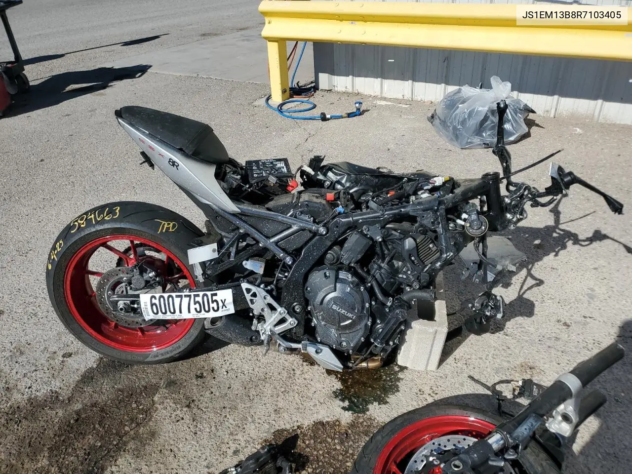 2024 Suzuki Gsx800 F VIN: JS1EM13B8R7103405 Lot: 60077505