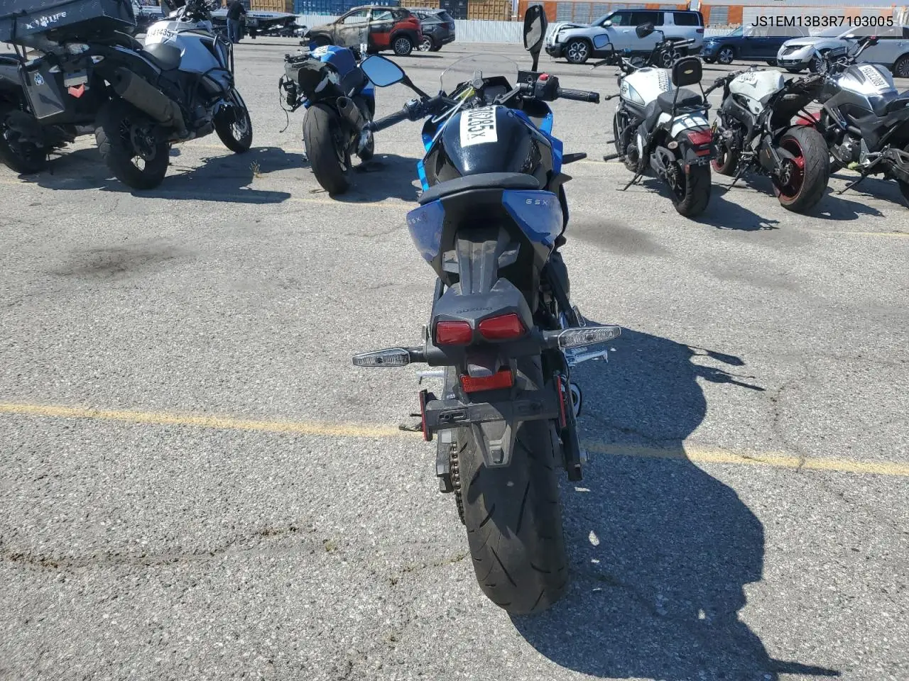 2024 Suzuki Gsx800 F VIN: JS1EM13B3R7103005 Lot: 60900285