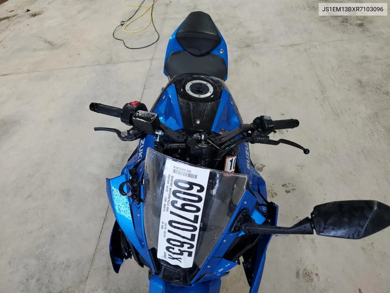 2024 Suzuki Gsx800 F VIN: JS1EM13BXR7103096 Lot: 60970765