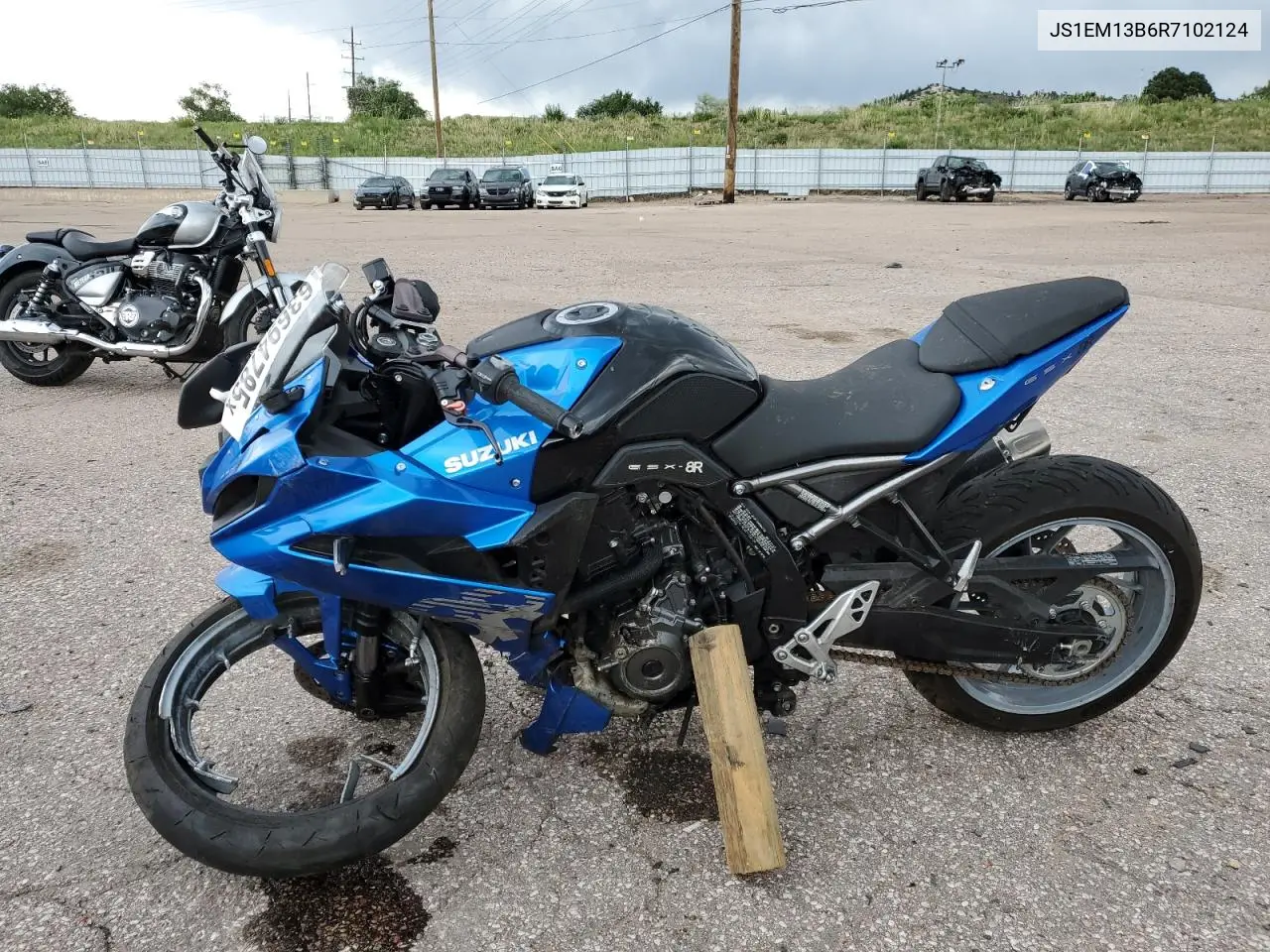 2024 Suzuki Gsx800 F VIN: JS1EM13B6R7102124 Lot: 63694785