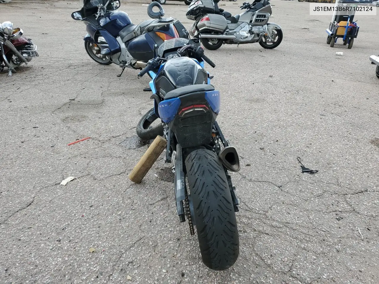 2024 Suzuki Gsx800 F VIN: JS1EM13B6R7102124 Lot: 63694785