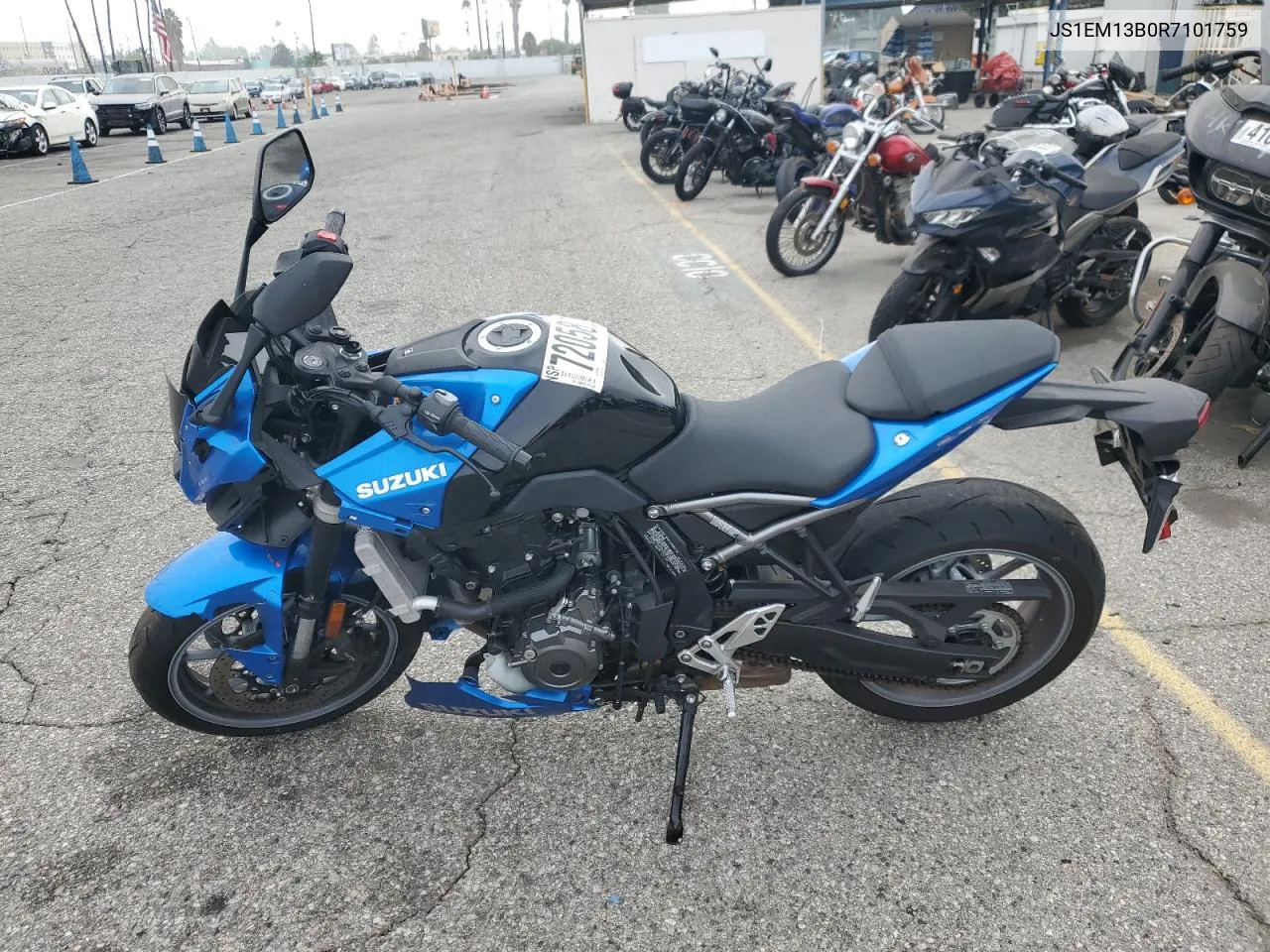 2024 Suzuki Gsx800 F VIN: JS1EM13B0R7101759 Lot: 72058204