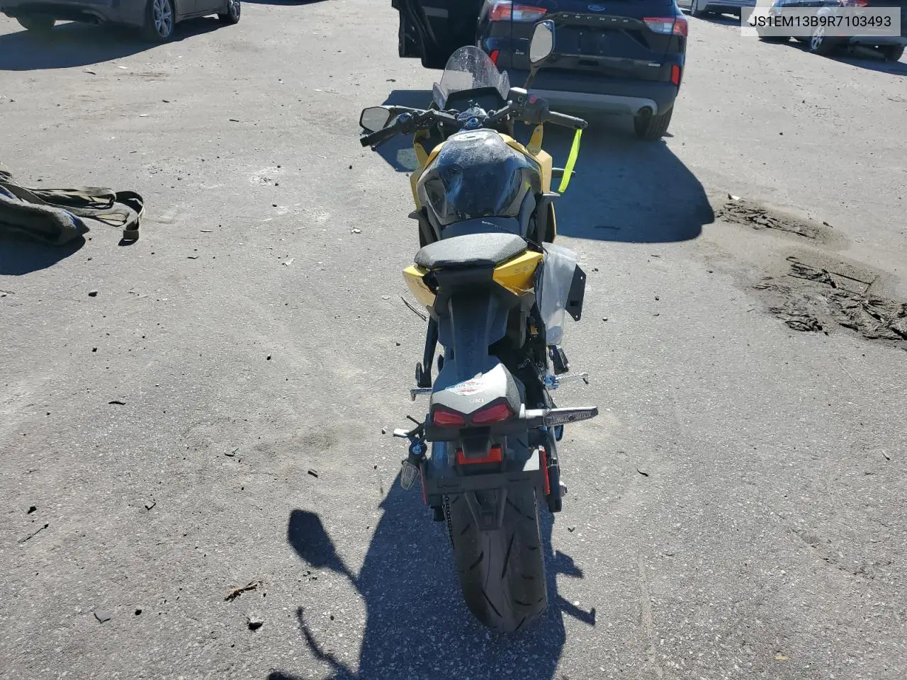 2024 Suzuki Gsx800 F VIN: JS1EM13B9R7103493 Lot: 82316544
