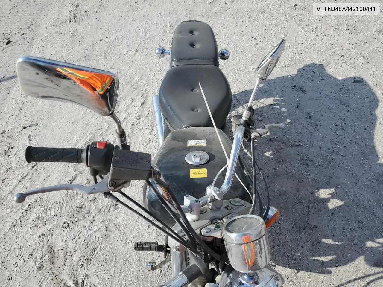 2004 Suzuki Gz250 VIN: VTTNJ48A442100441 Lot: 54003275