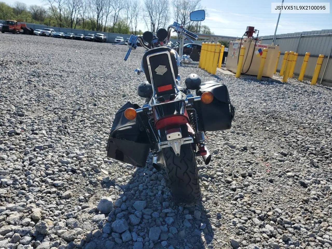 1999 Suzuki Vs1400 Glp VIN: JS1VX51L9X2100095 Lot: 54907435