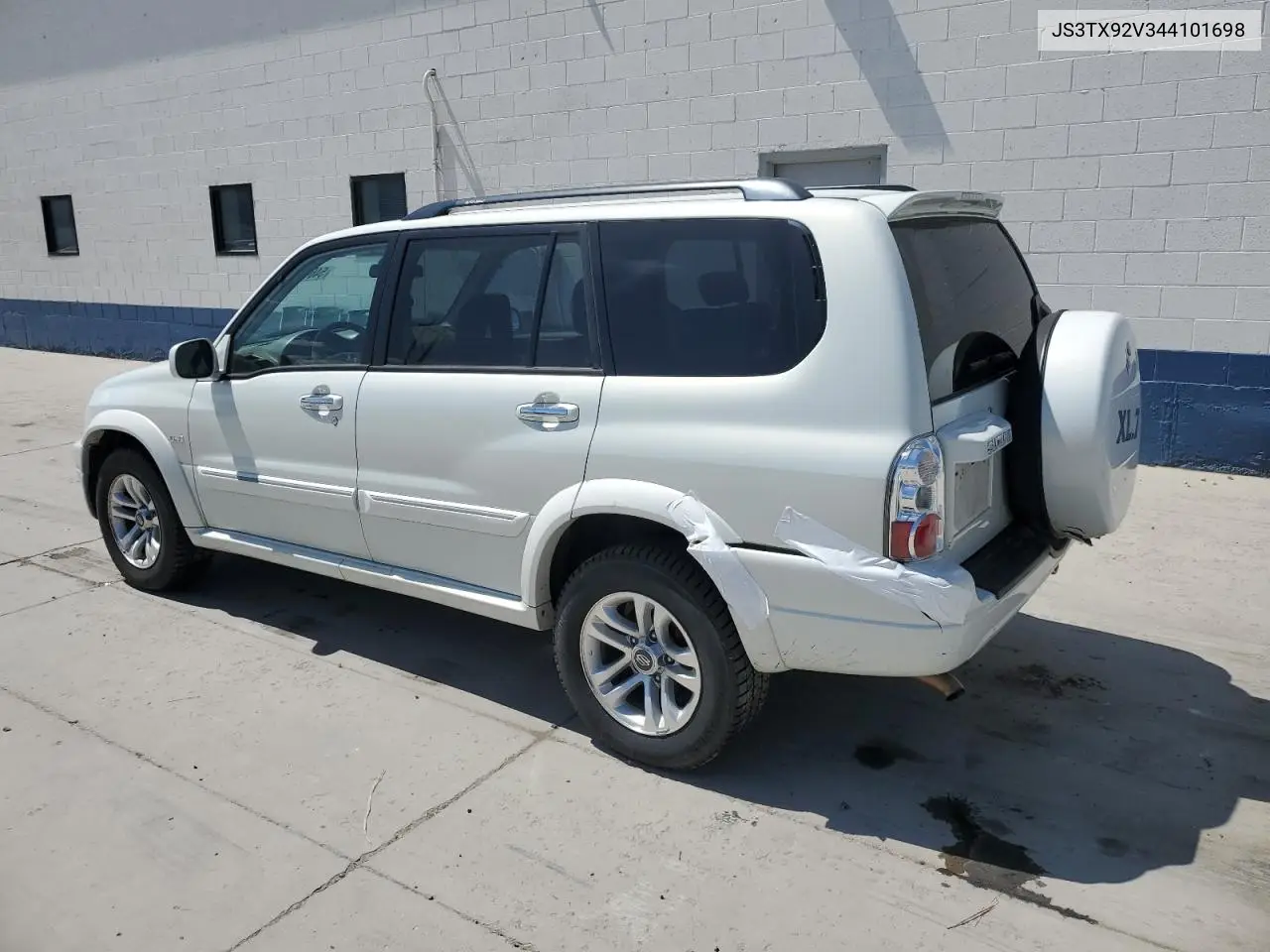 2004 Suzuki Xl7 Ex VIN: JS3TX92V344101698 Lot: 54610825
