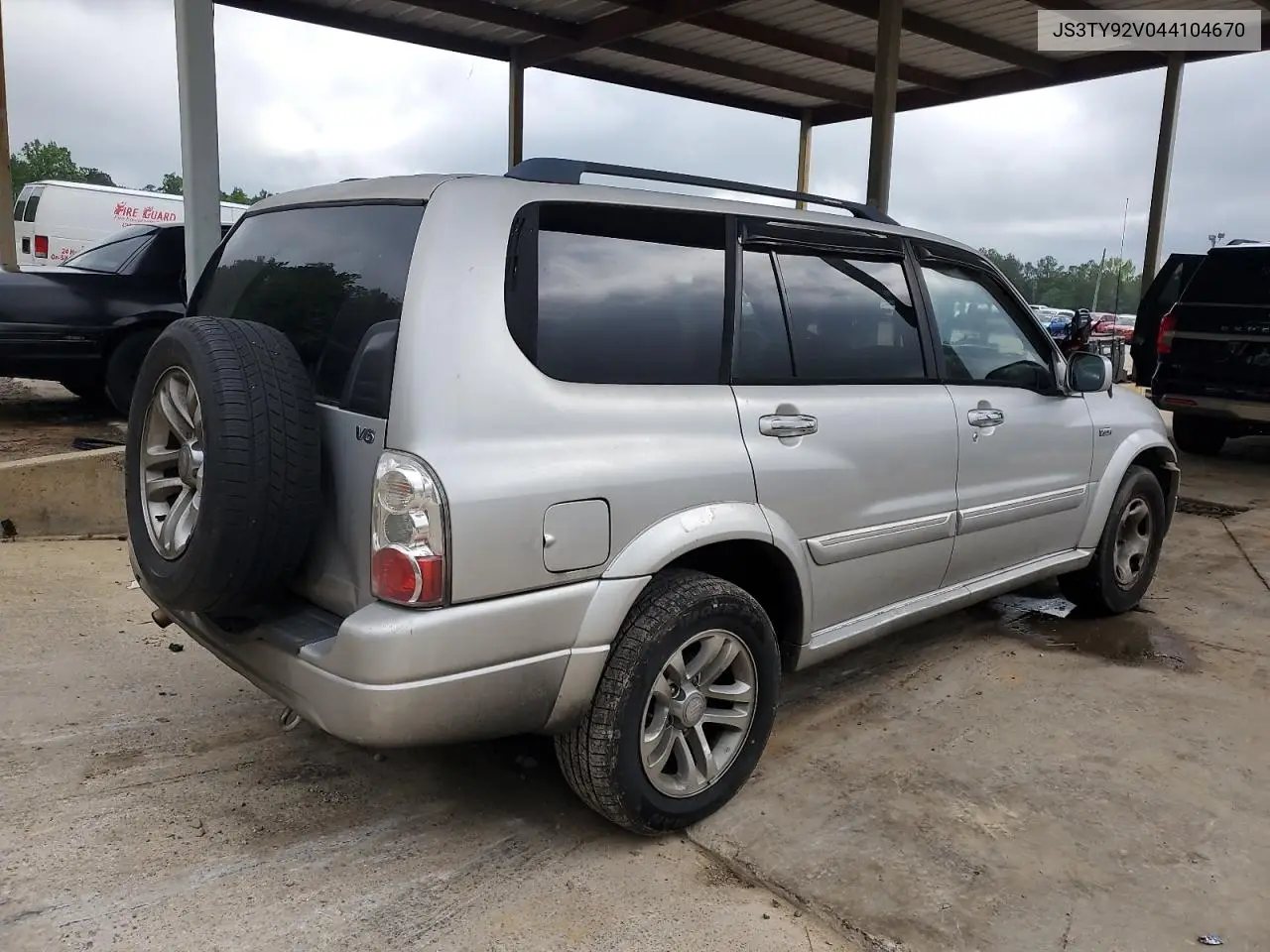 2004 Suzuki Xl7 Ex VIN: JS3TY92V044104670 Lot: 56014535
