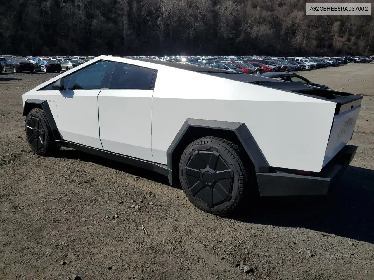 2024 Tesla Cybertruck VIN: 7G2CEHEE8RA037002 Lot: 51112195