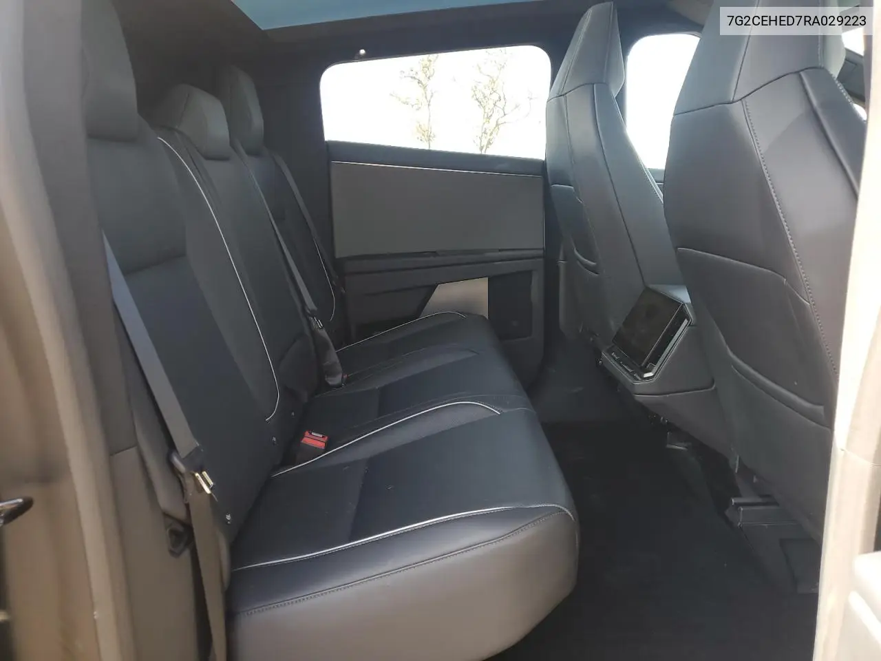 2024 Tesla Cybertruck VIN: 7G2CEHED7RA029223 Lot: 51868335