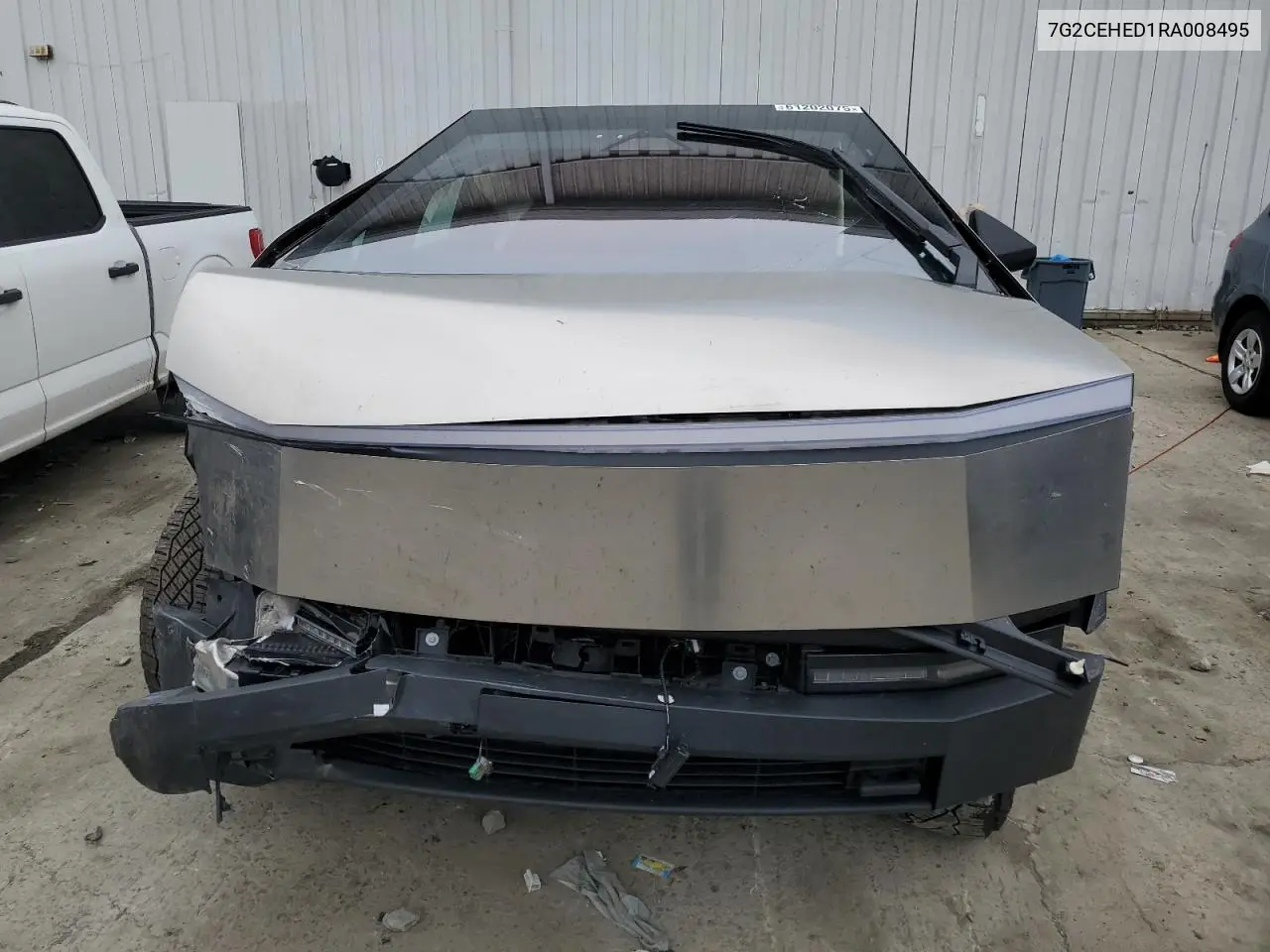 2024 Tesla Cybertruck VIN: 7G2CEHED1RA008495 Lot: 61202075