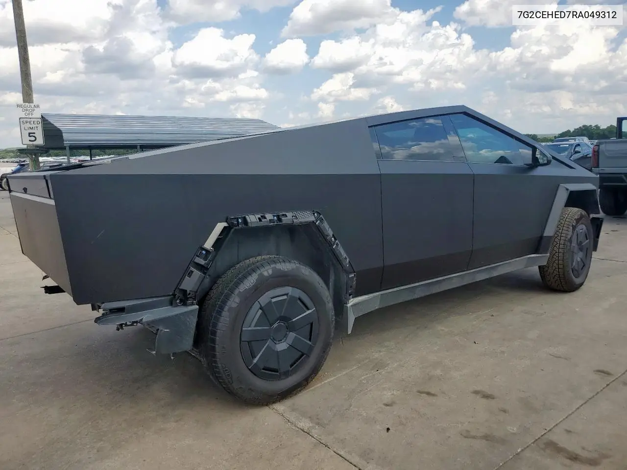 2024 Tesla Cybertruck VIN: 7G2CEHED7RA049312 Lot: 63873785