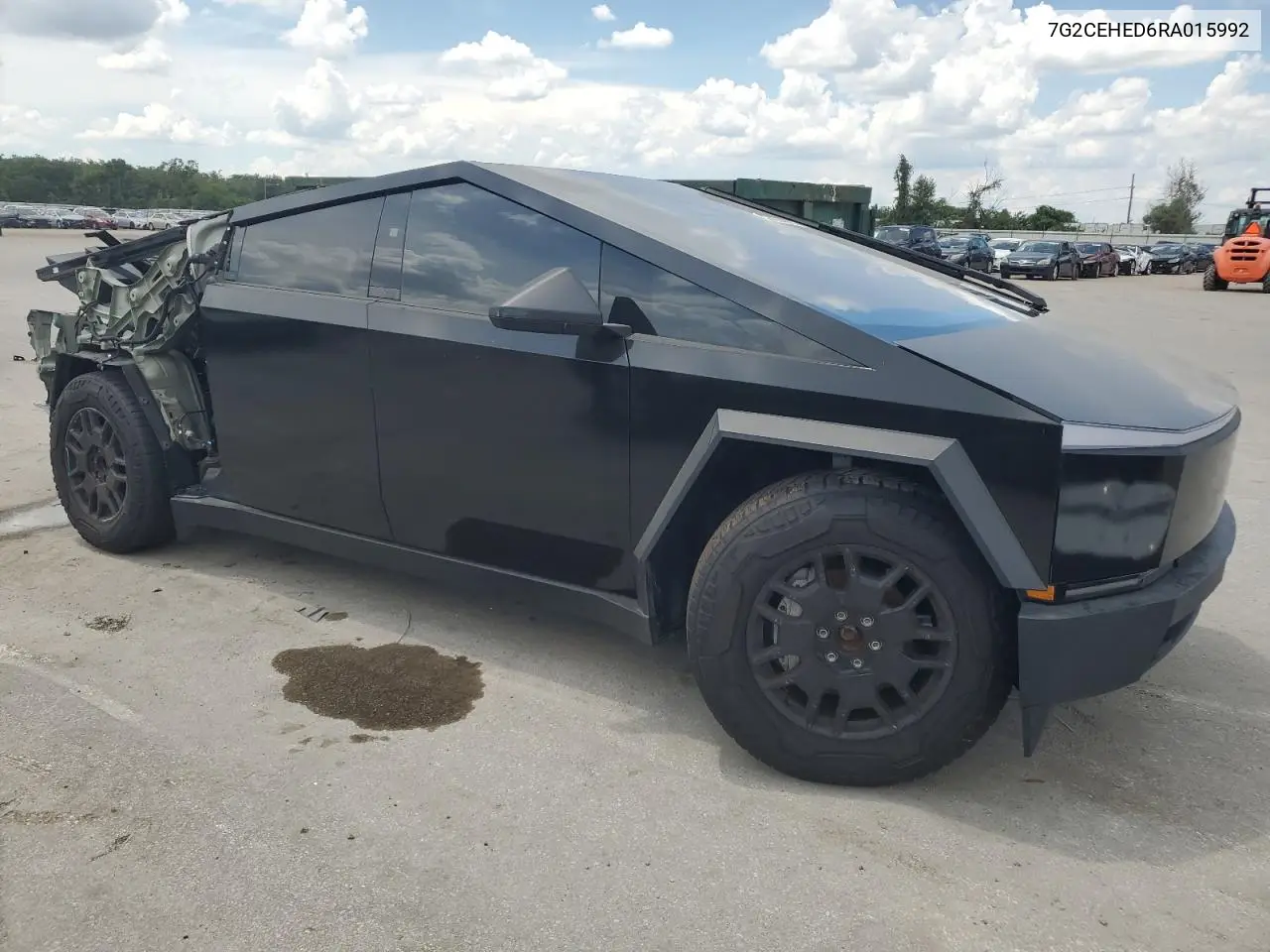 2024 Tesla Cybertruck VIN: 7G2CEHED6RA015992 Lot: 64204905