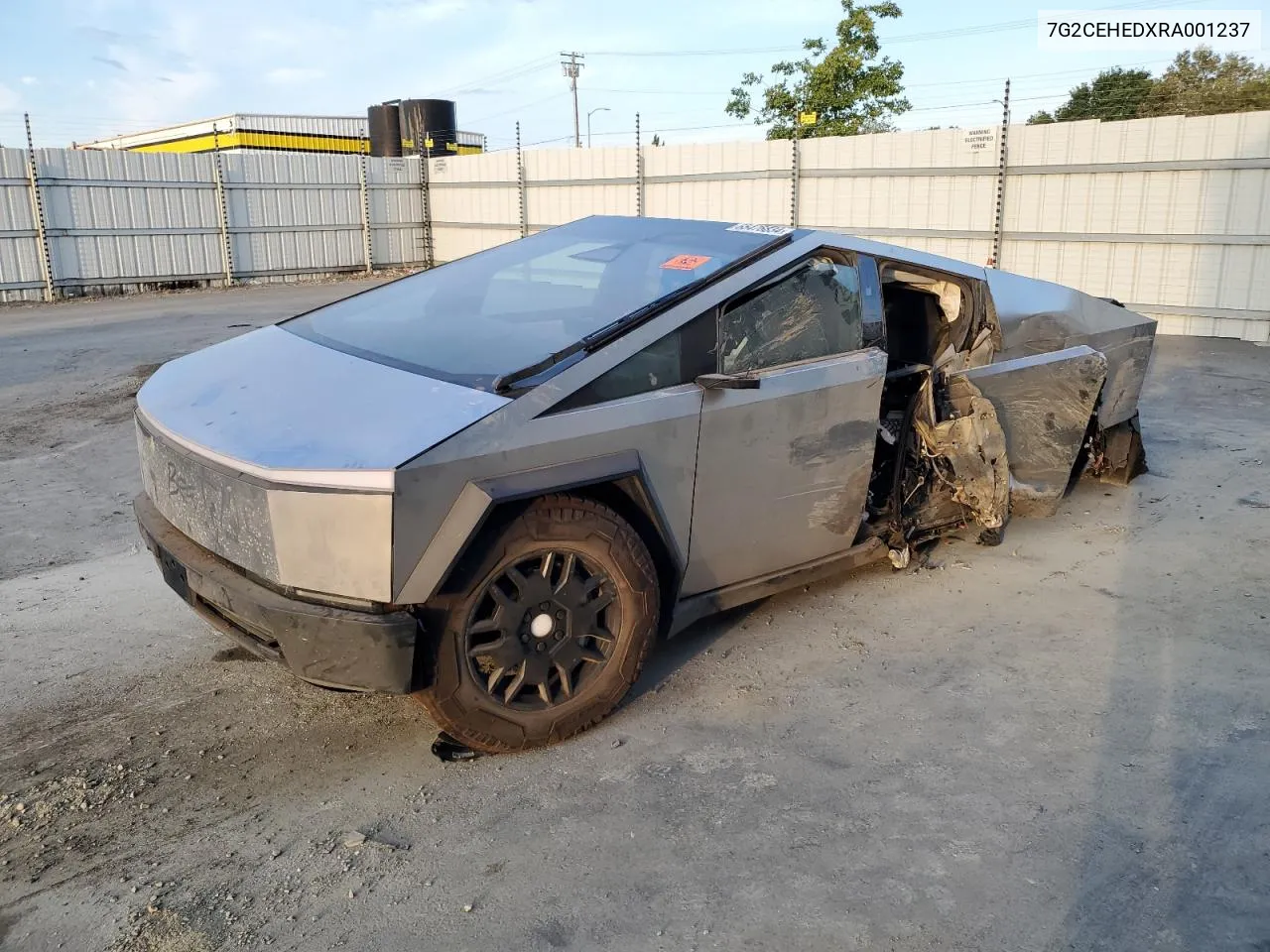 2024 Tesla Cybertruck VIN: 7G2CEHEDXRA001237 Lot: 65476834