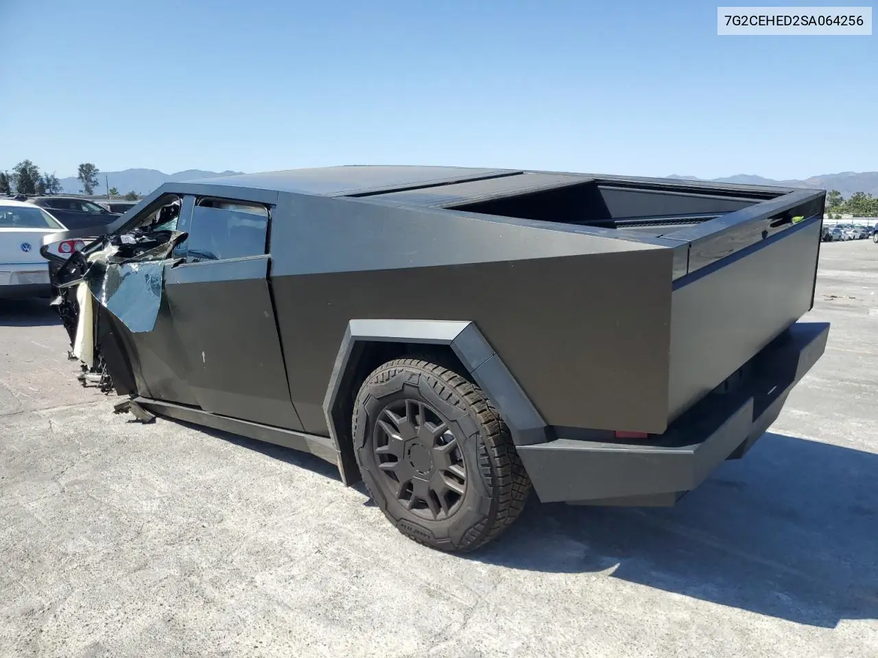 2025 Tesla Cybertruck VIN: 7G2CEHED2SA064256 Lot: 59230335
