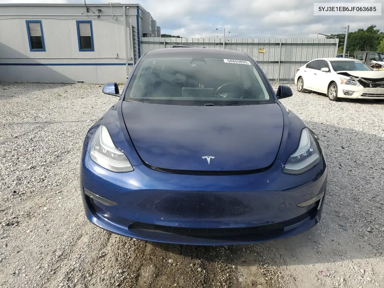 2018 Tesla Model 3 VIN: 5YJ3E1EB6JF063685 Lot: 58869895