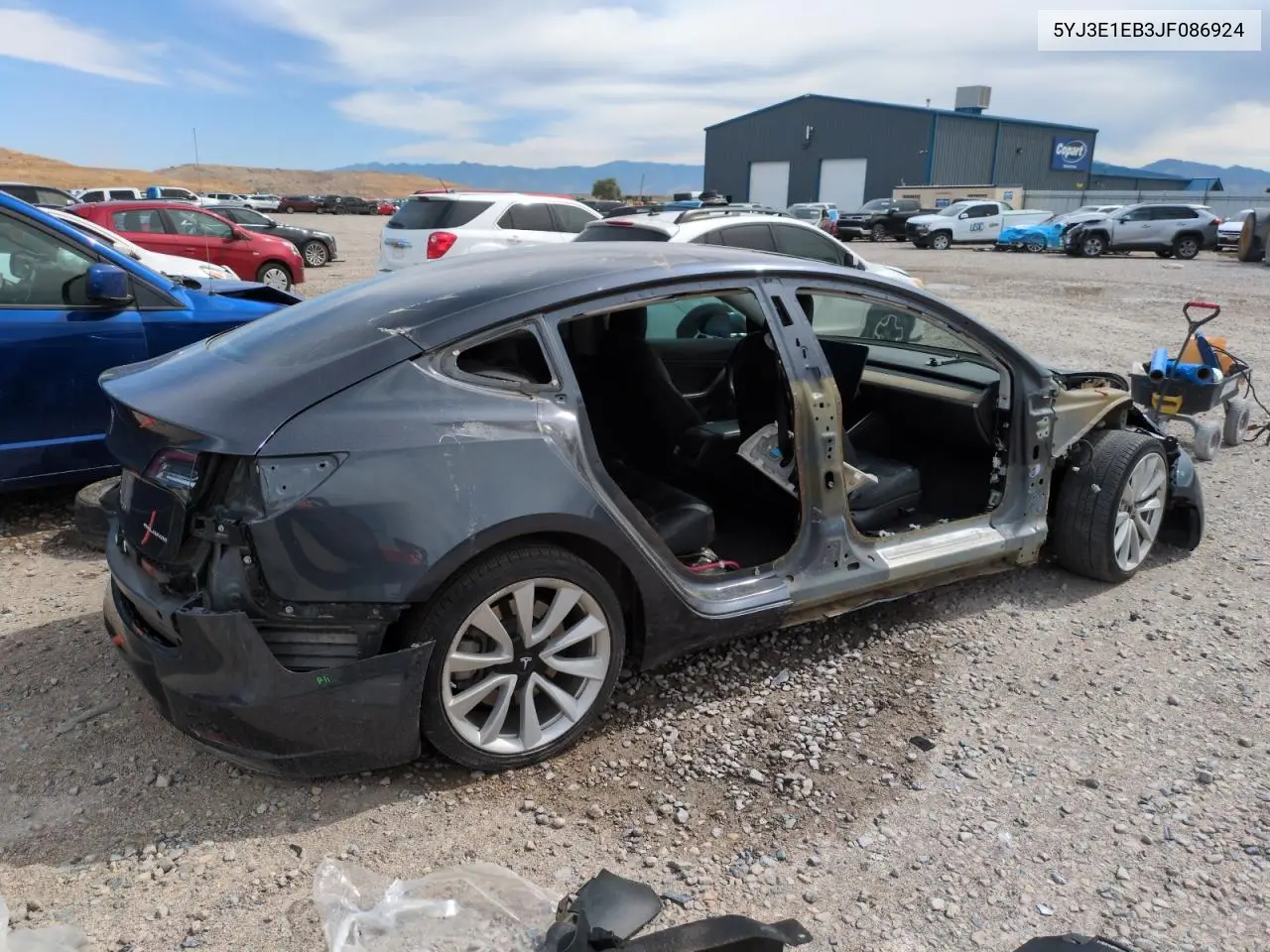 2018 Tesla Model 3 VIN: 5YJ3E1EB3JF086924 Lot: 61209845