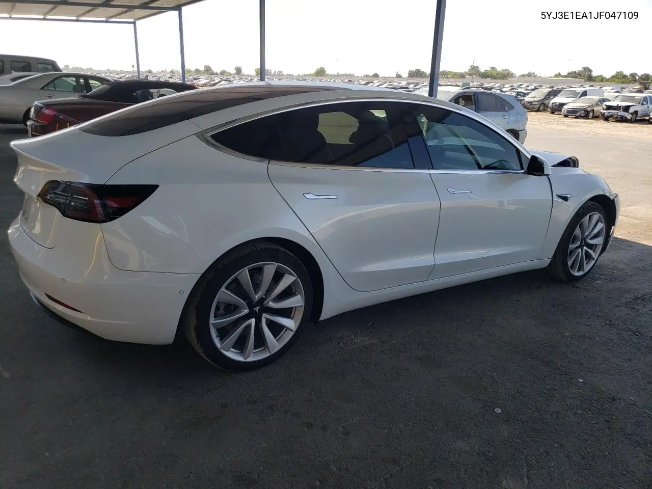 2018 Tesla Model 3 VIN: 5YJ3E1EA1JF047109 Lot: 62790505
