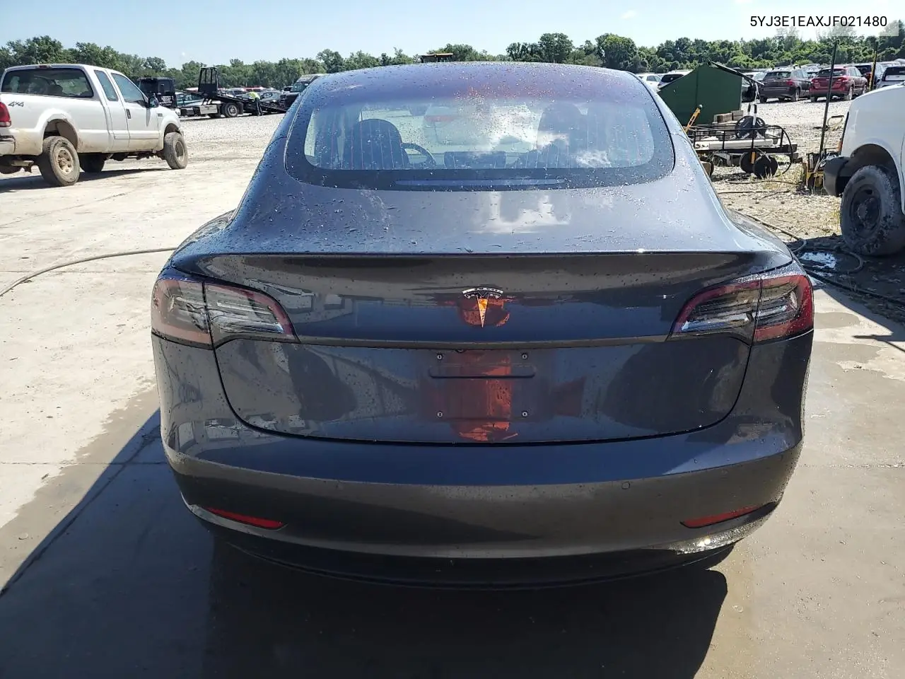 2018 Tesla Model 3 VIN: 5YJ3E1EAXJF021480 Lot: 62895985