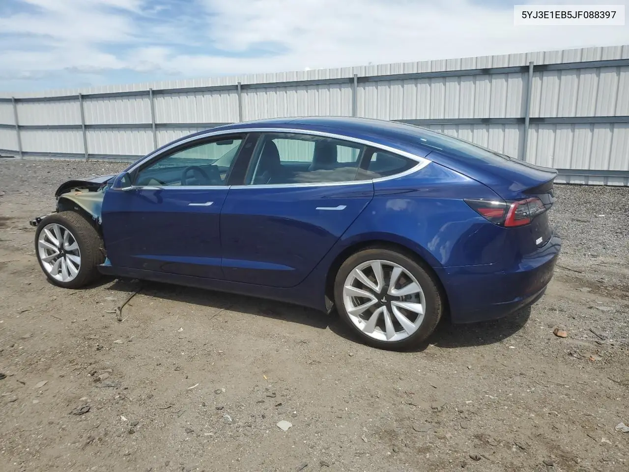 2018 Tesla Model 3 VIN: 5YJ3E1EB5JF088397 Lot: 62948845