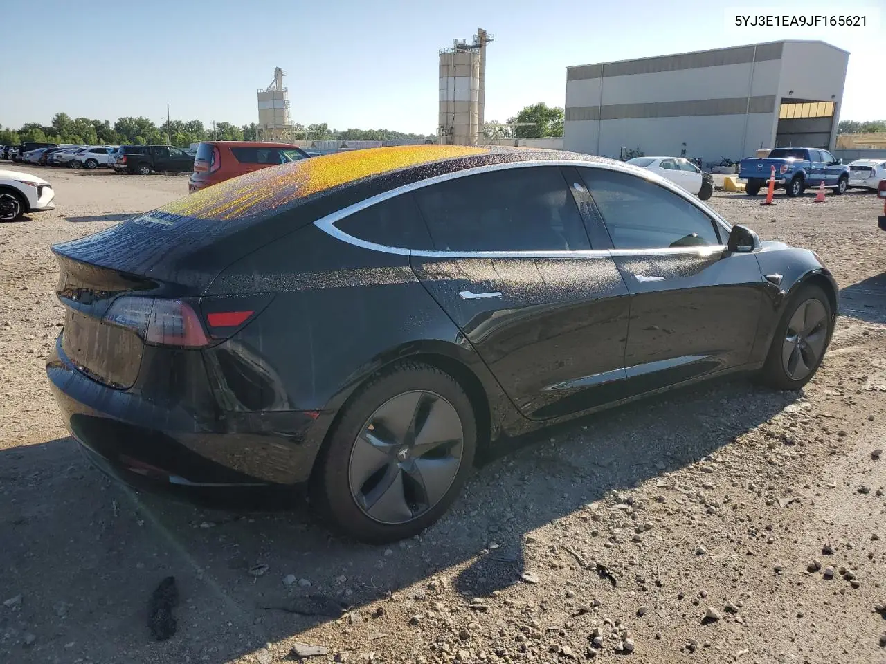 2018 Tesla Model 3 VIN: 5YJ3E1EA9JF165621 Lot: 63108195
