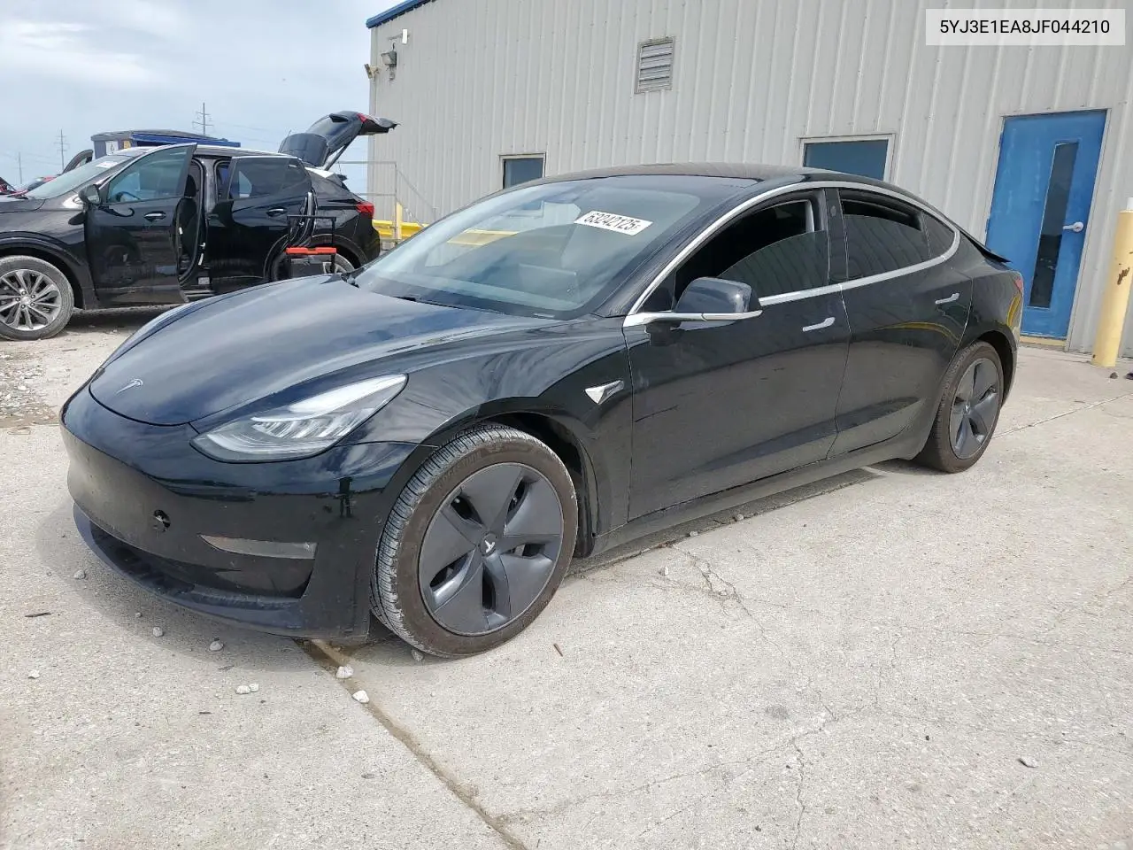 2018 Tesla Model 3 VIN: 5YJ3E1EA8JF044210 Lot: 63242125