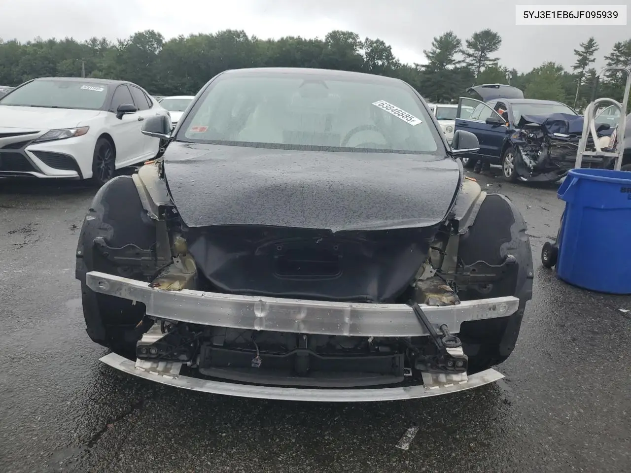 2018 Tesla Model 3 VIN: 5YJ3E1EB6JF095939 Lot: 63846885